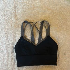 lululemon sports bra -size 2